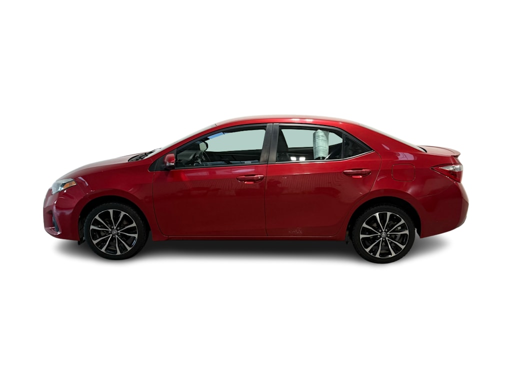 Thumbnail: 2015 Toyota Corolla - 3