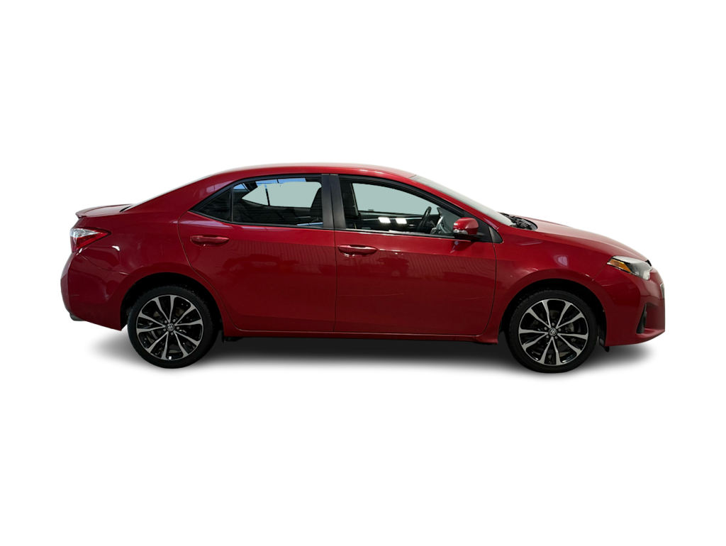 Thumbnail: 2015 Toyota Corolla - 16