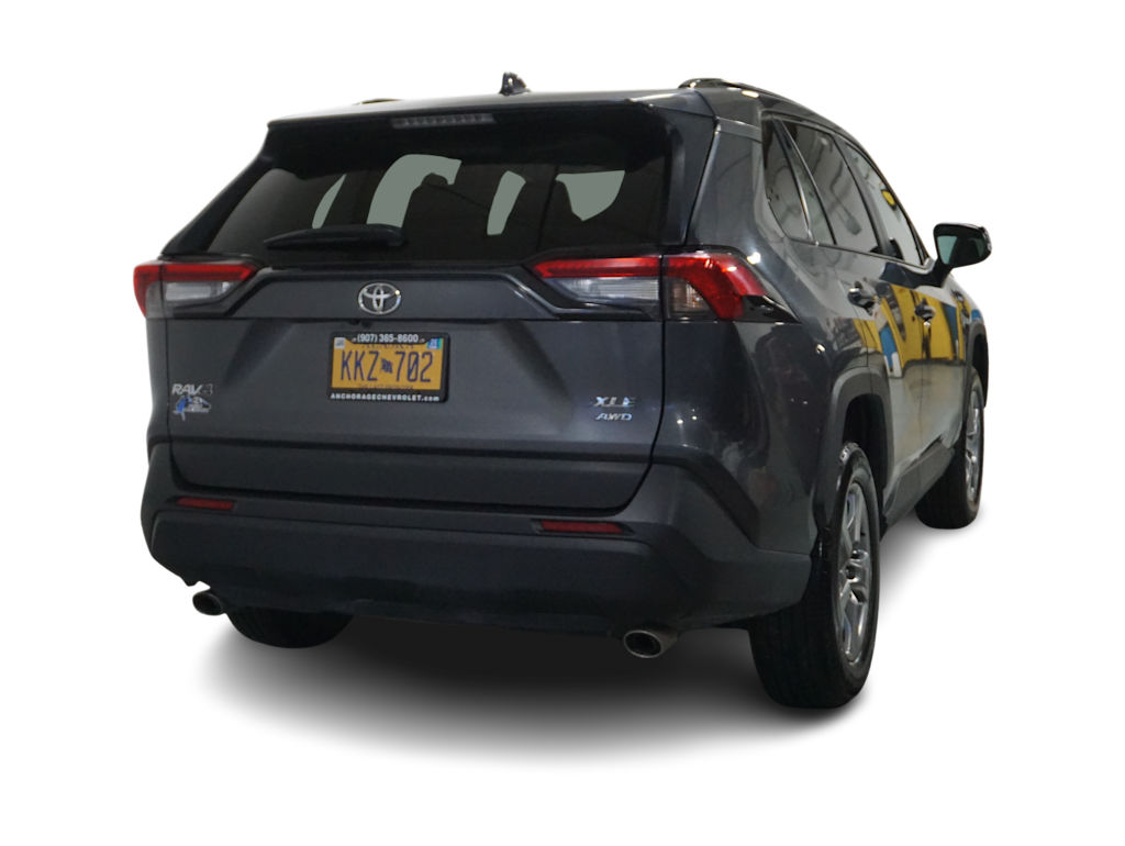 Thumbnail: 2024 Toyota RAV4 - 16