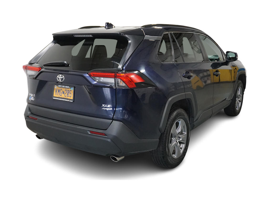 Thumbnail: 2024 Toyota RAV4 - 15