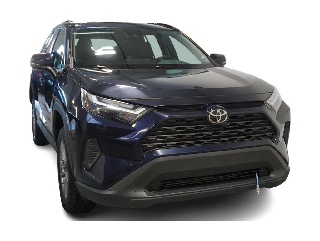 2023 Toyota RAV4 XLE 5