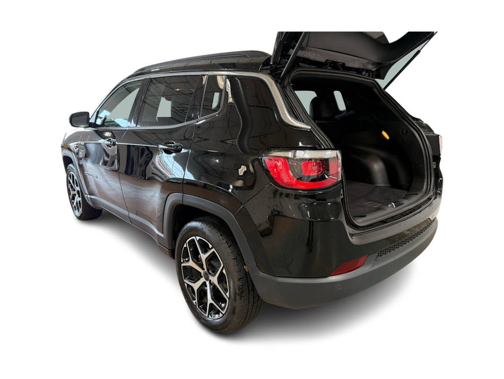 Thumbnail: 2025 Jeep Compass - 12