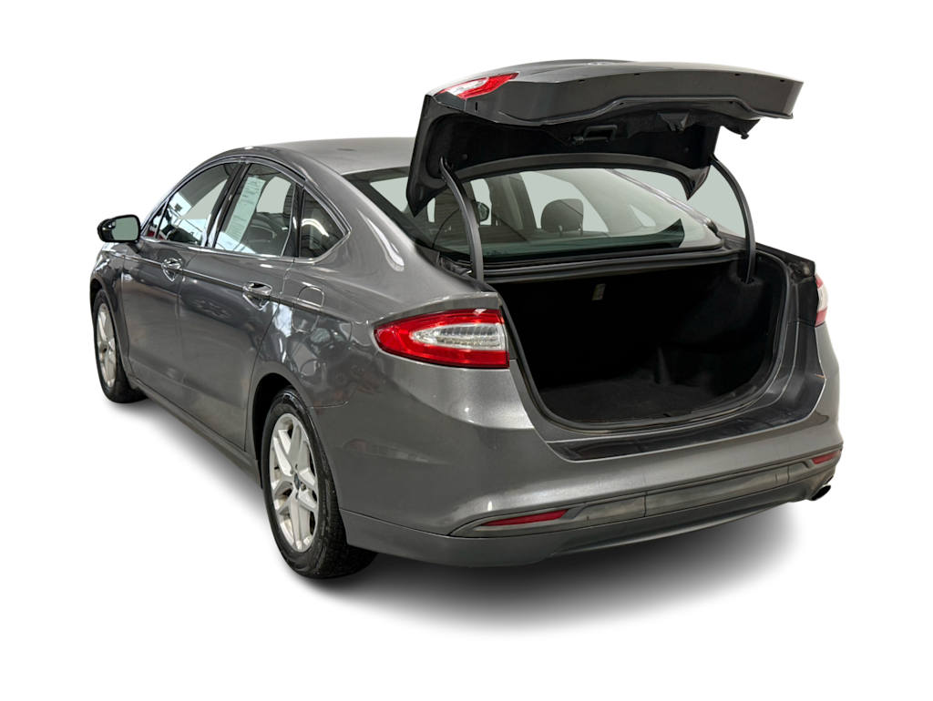 Thumbnail: 2014 Ford Fusion - 13