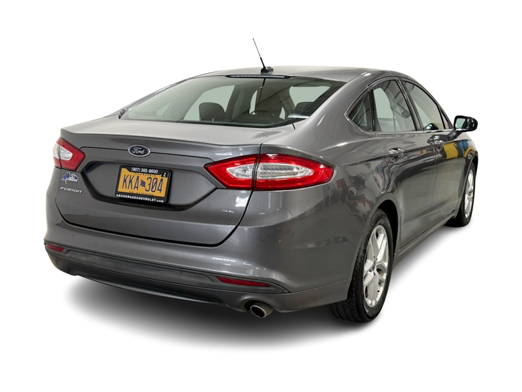 Thumbnail: 2014 Ford Fusion - 16