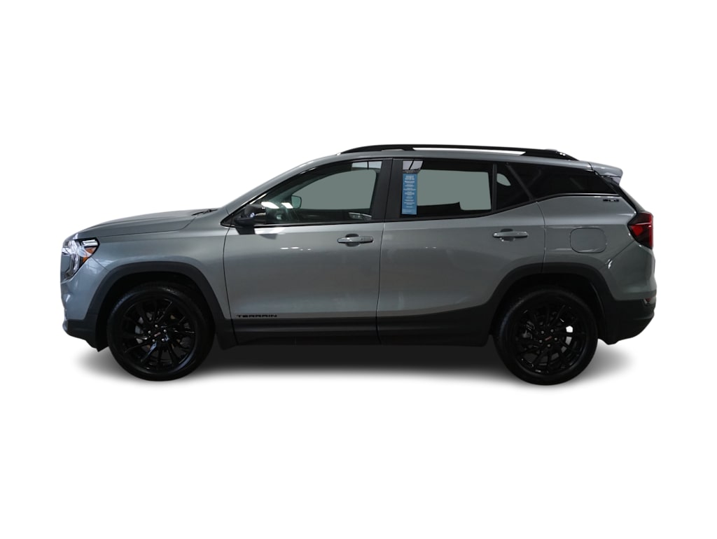 2024 GMC Terrain SLE 3
