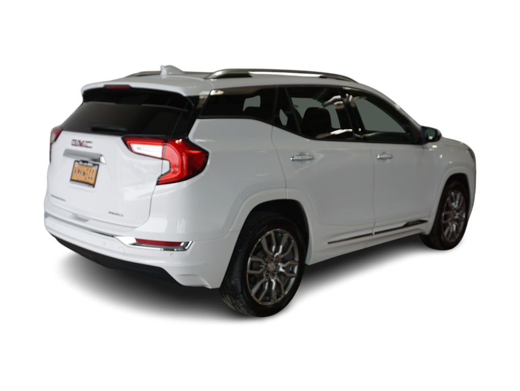 2023 GMC Terrain Denali 16