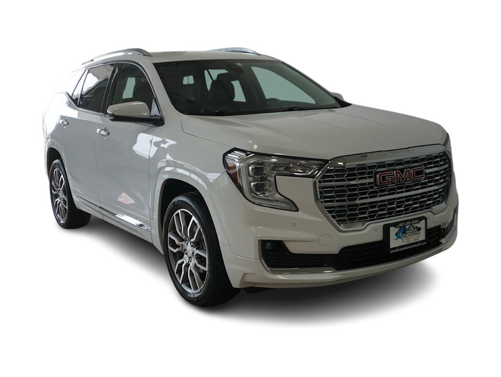 2023 GMC Terrain Denali 18