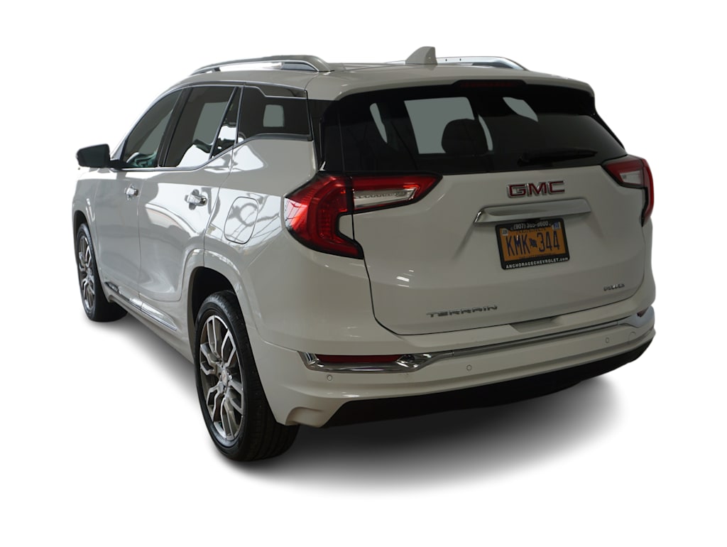 2023 GMC Terrain Denali 4