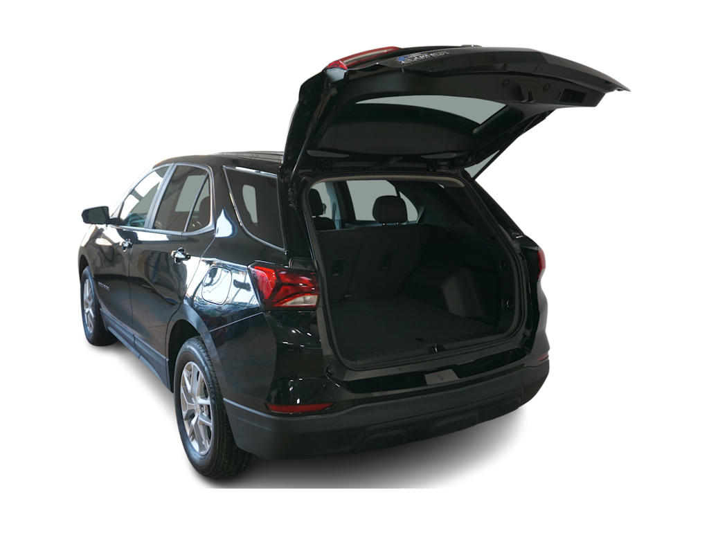 Thumbnail: 2024 Chevrolet Equinox - 12