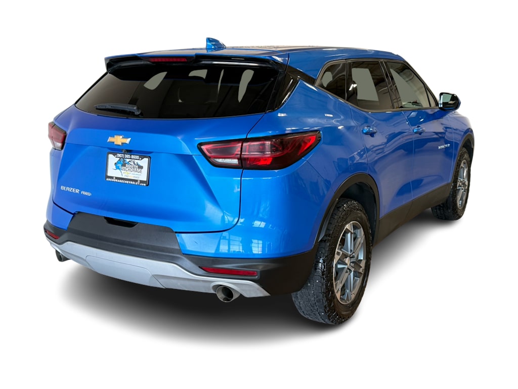 Thumbnail: 2025 Chevrolet Blazer - 16