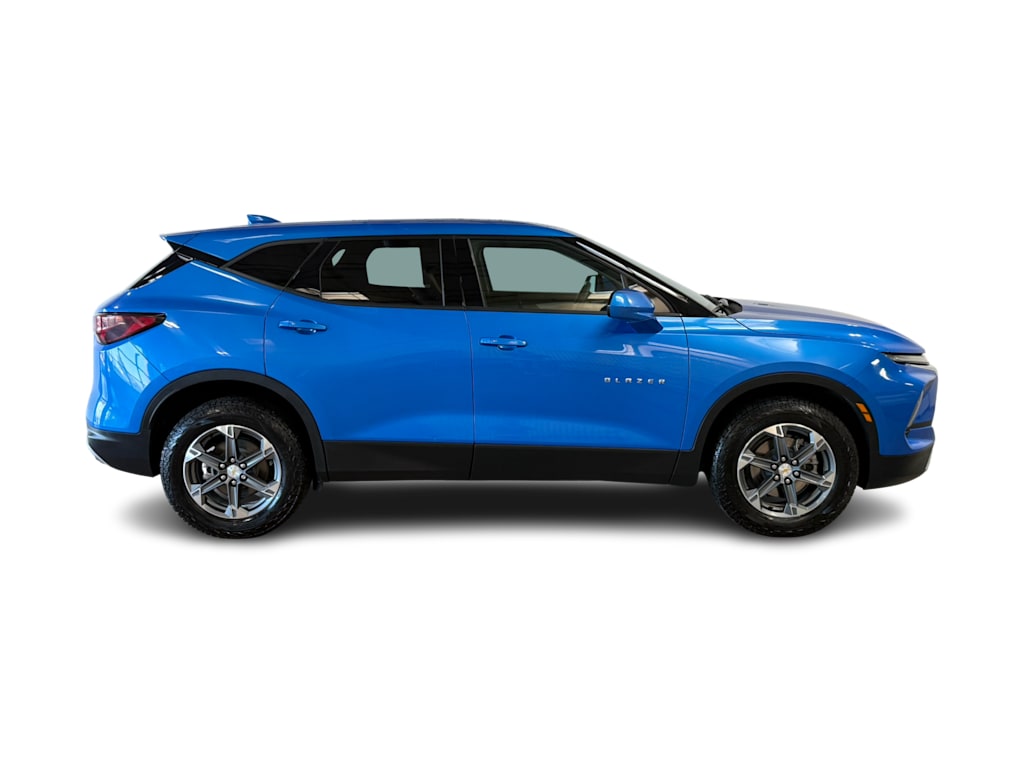Thumbnail: 2025 Chevrolet Blazer - 15