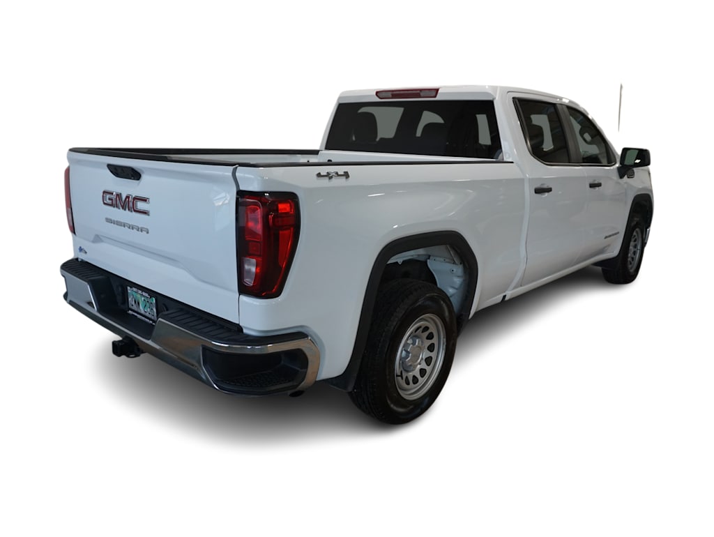 2023 GMC Sierra 1500 Base 17