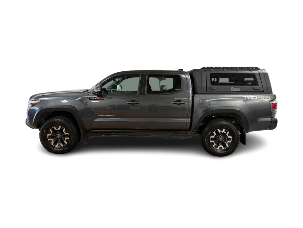 Thumbnail: 2022 Toyota Tacoma - 3