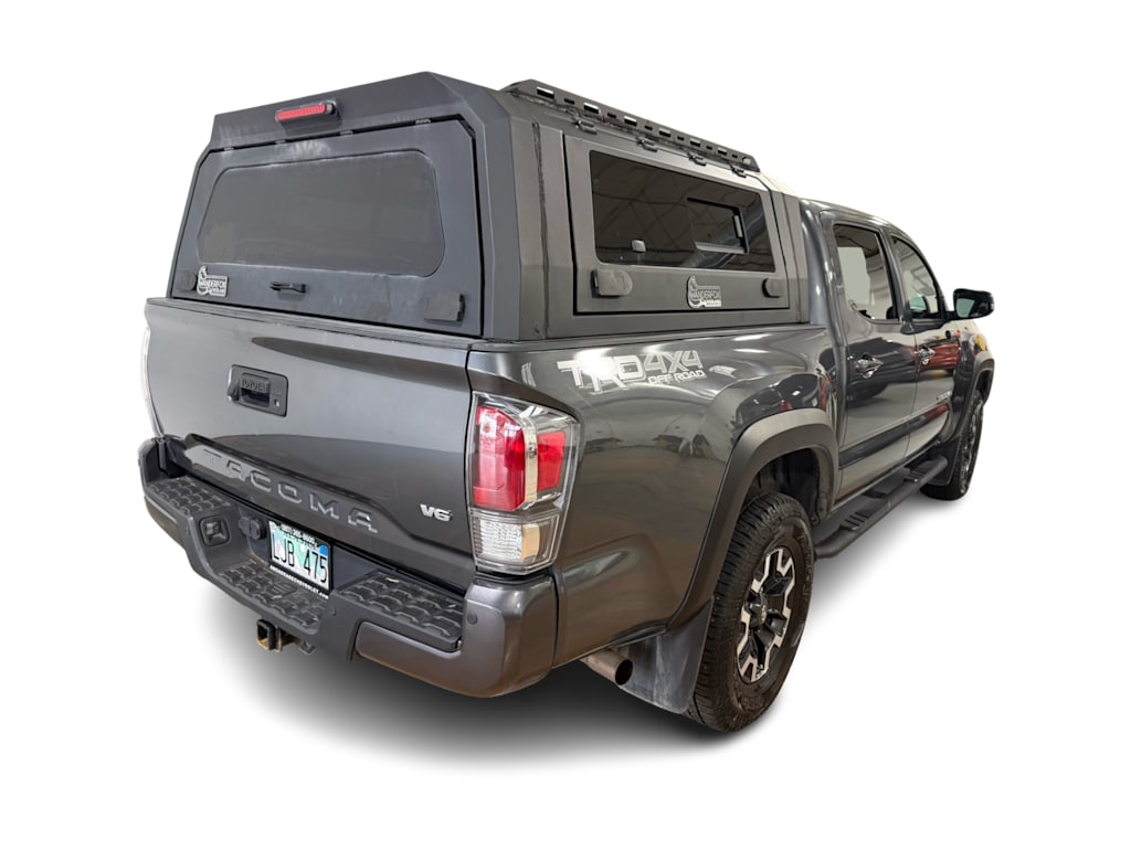 Thumbnail: 2022 Toyota Tacoma - 16