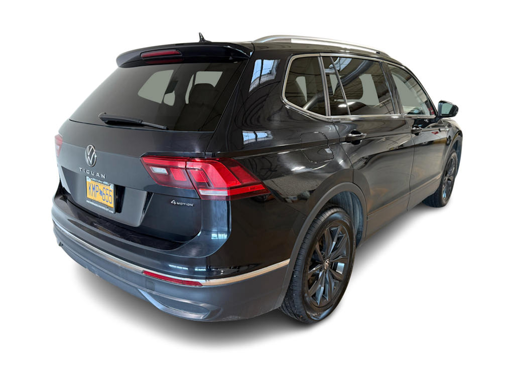 Thumbnail: 2024 Volkswagen Tiguan - 15