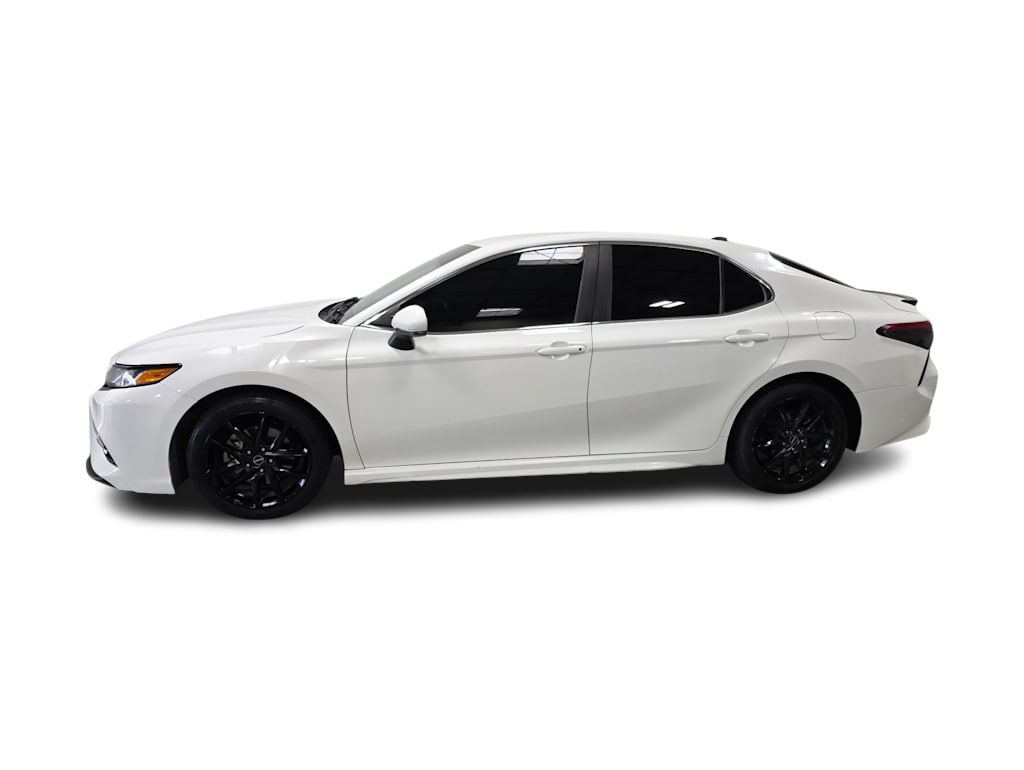 Thumbnail: 2018 Toyota Camry - 3