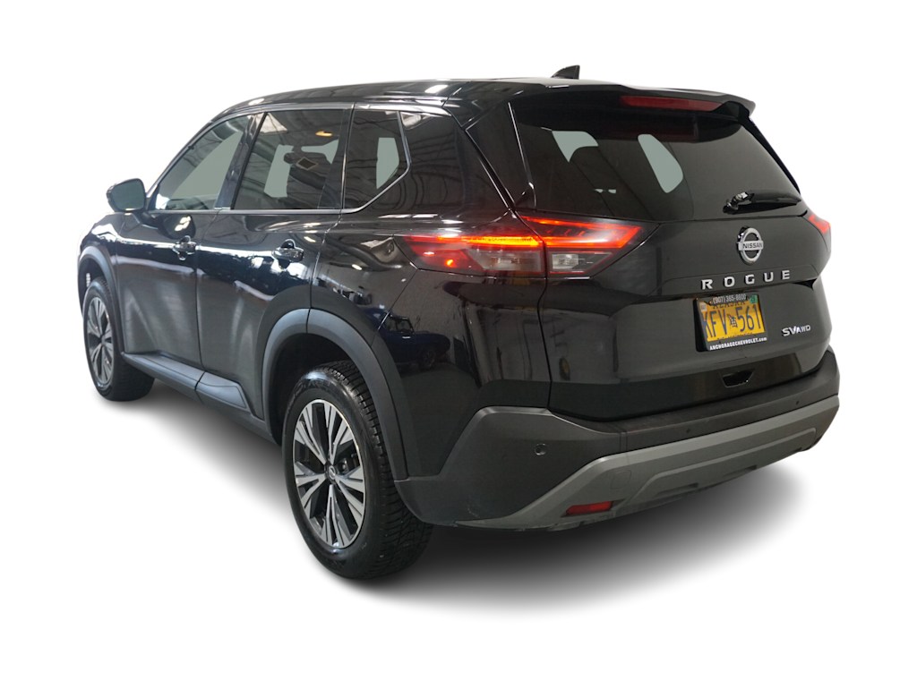 2021 Nissan Rogue SV 4