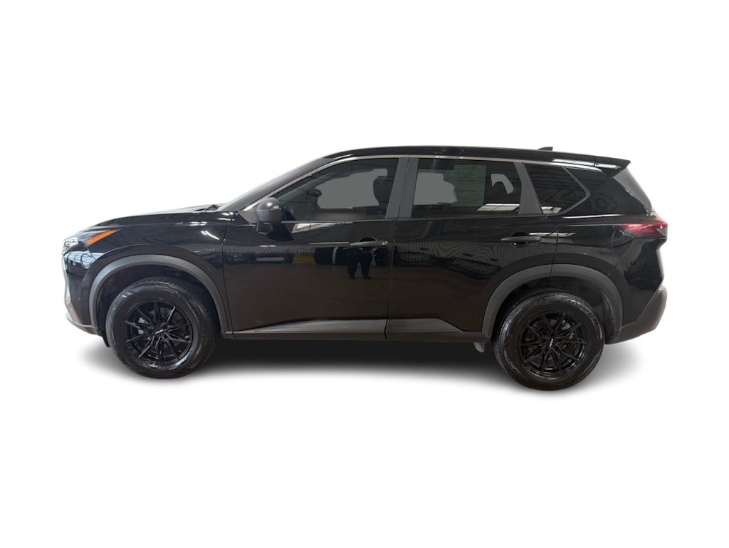 Thumbnail: 2023 Nissan Rogue - 3