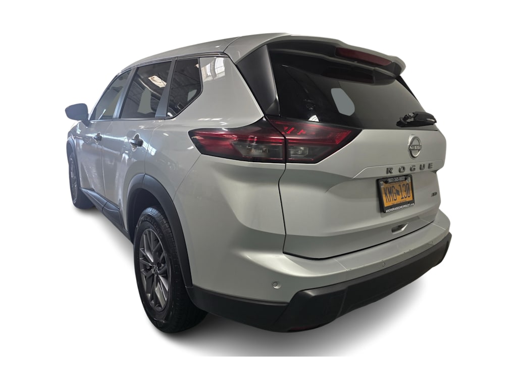 Thumbnail: 2024 Nissan Rogue - 4