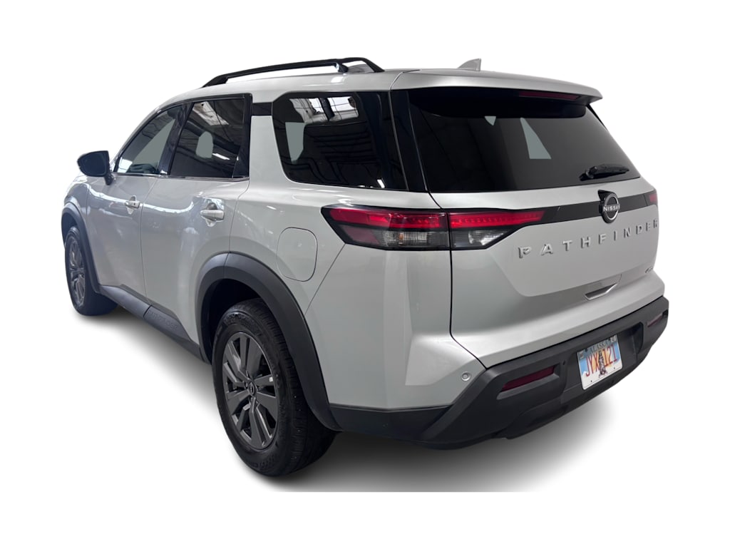 Thumbnail: 2025 Nissan Pathfinder - 4