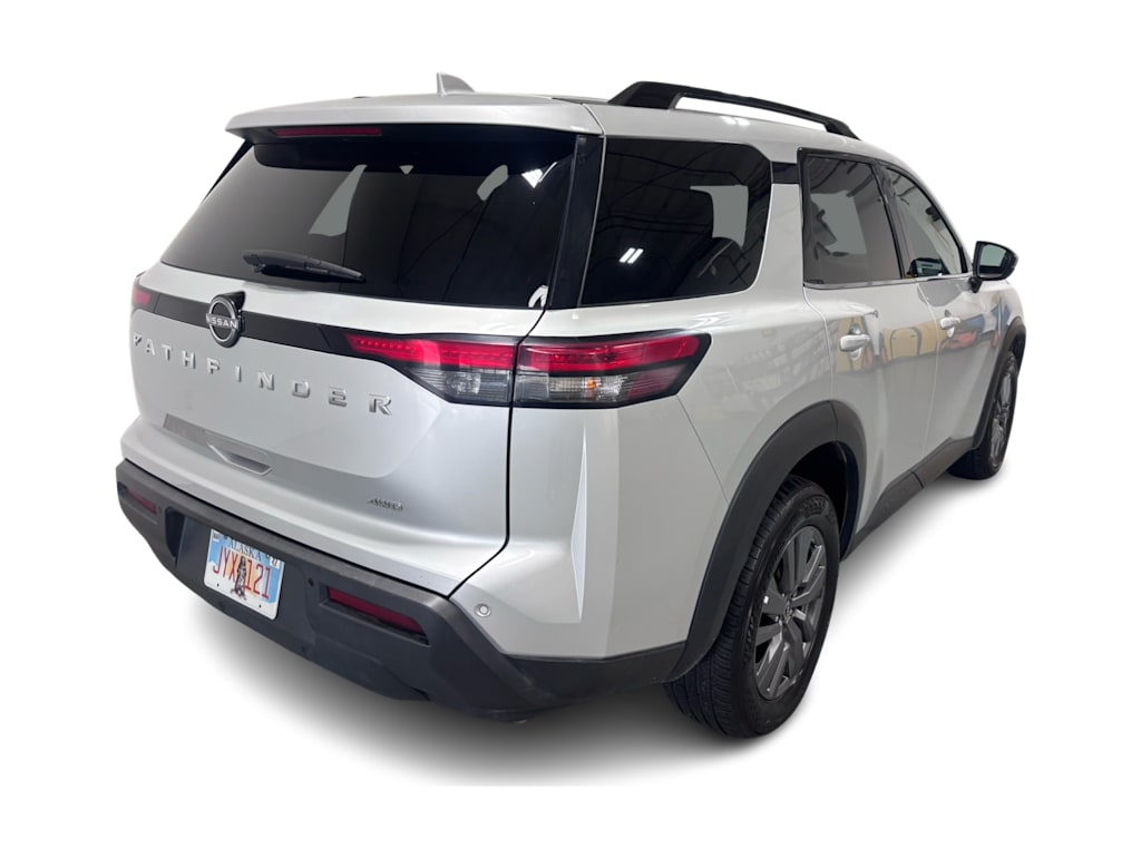 Thumbnail: 2025 Nissan Pathfinder - 15
