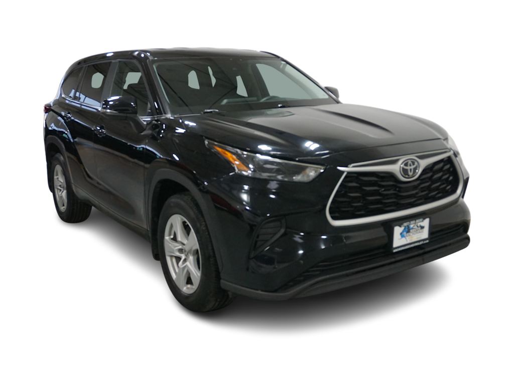 2023 Toyota Highlander L 16