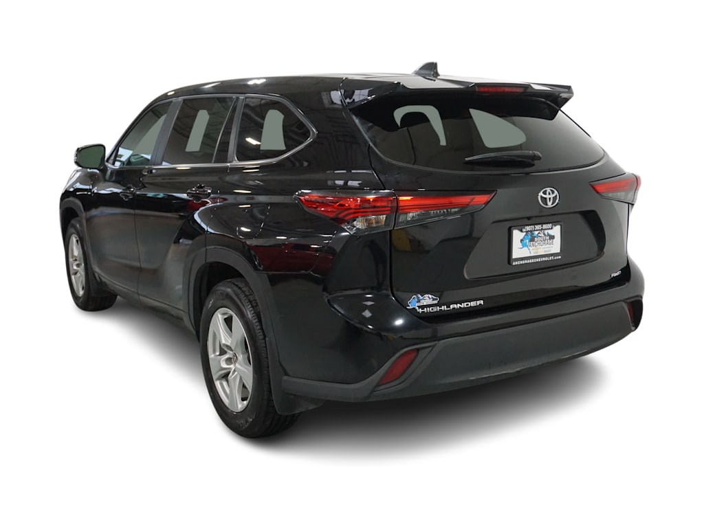 2023 Toyota Highlander L 4