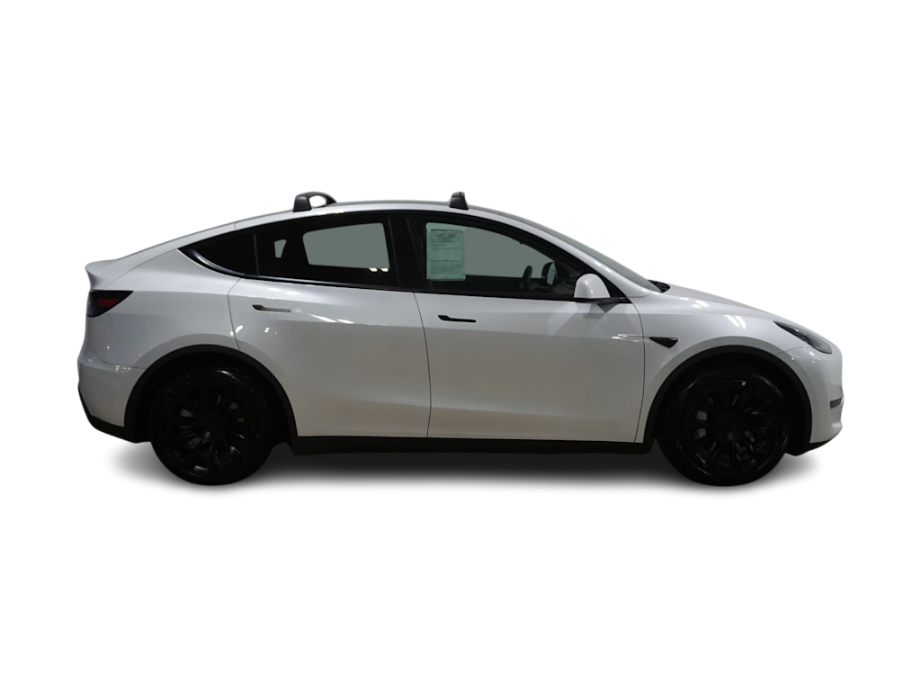 2020 Tesla Model Y Long Range 17