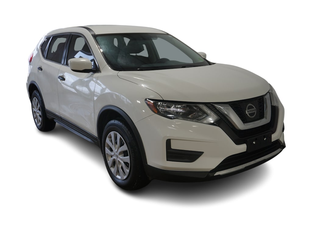 Thumbnail: 2017 Nissan Rogue - 12
