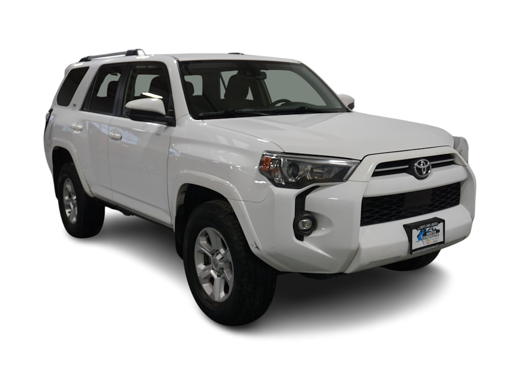 2022 Toyota 4Runner SR5 17