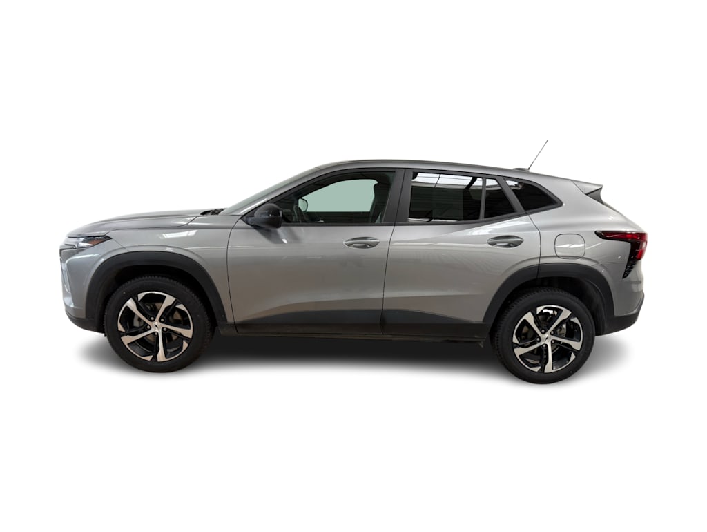 Thumbnail: 2024 Chevrolet Trax - 3