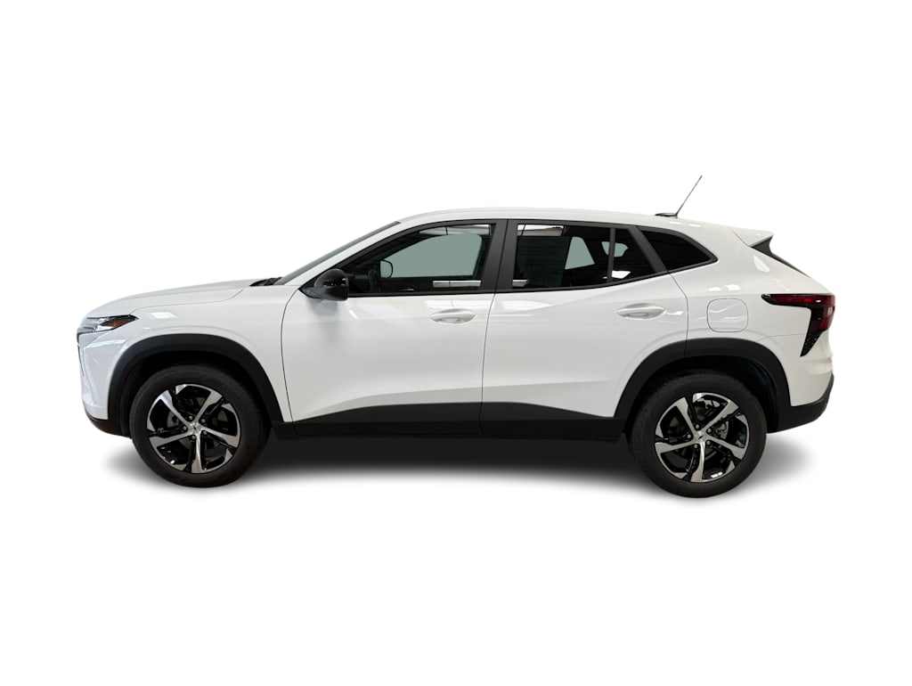 Thumbnail: 2026 Chevrolet Trax - 3