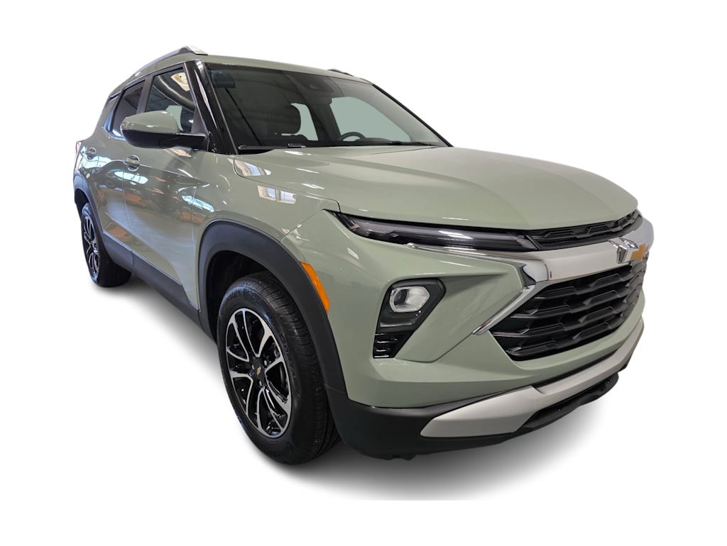 Thumbnail: 2026 Chevrolet TrailBlazer - 16