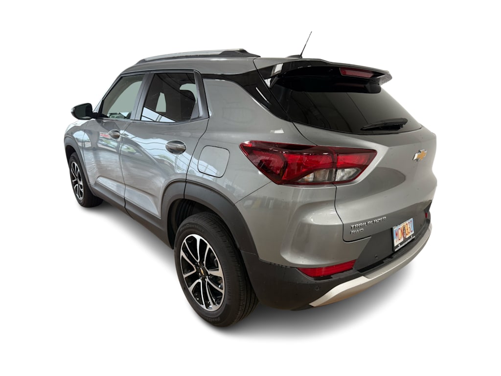 Thumbnail: 2026 Chevrolet TrailBlazer - 4