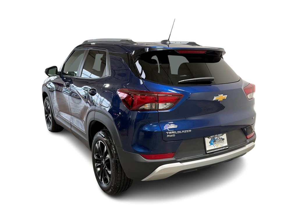 Thumbnail: 2023 Chevrolet TrailBlazer - 4