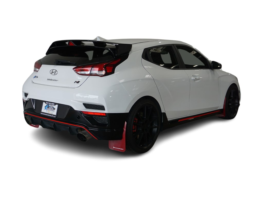 2022 Hyundai Veloster N 16