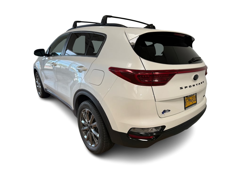 Thumbnail: 2021 Kia Sportage - 4