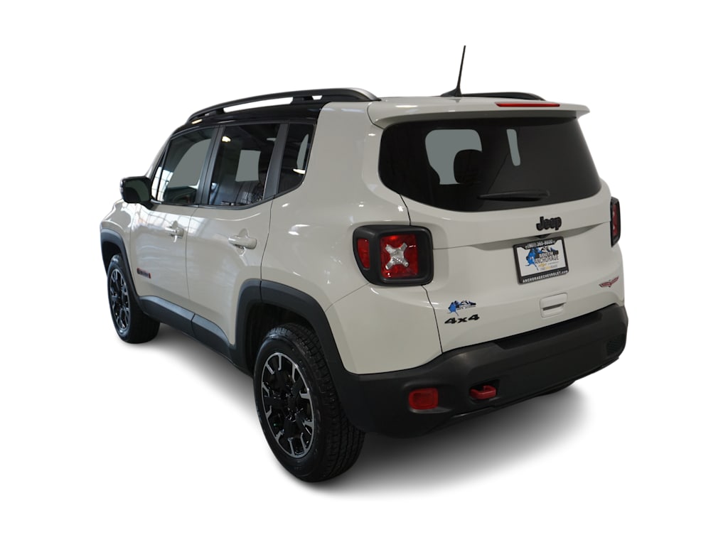 Thumbnail: 2023 Jeep Renegade - 4