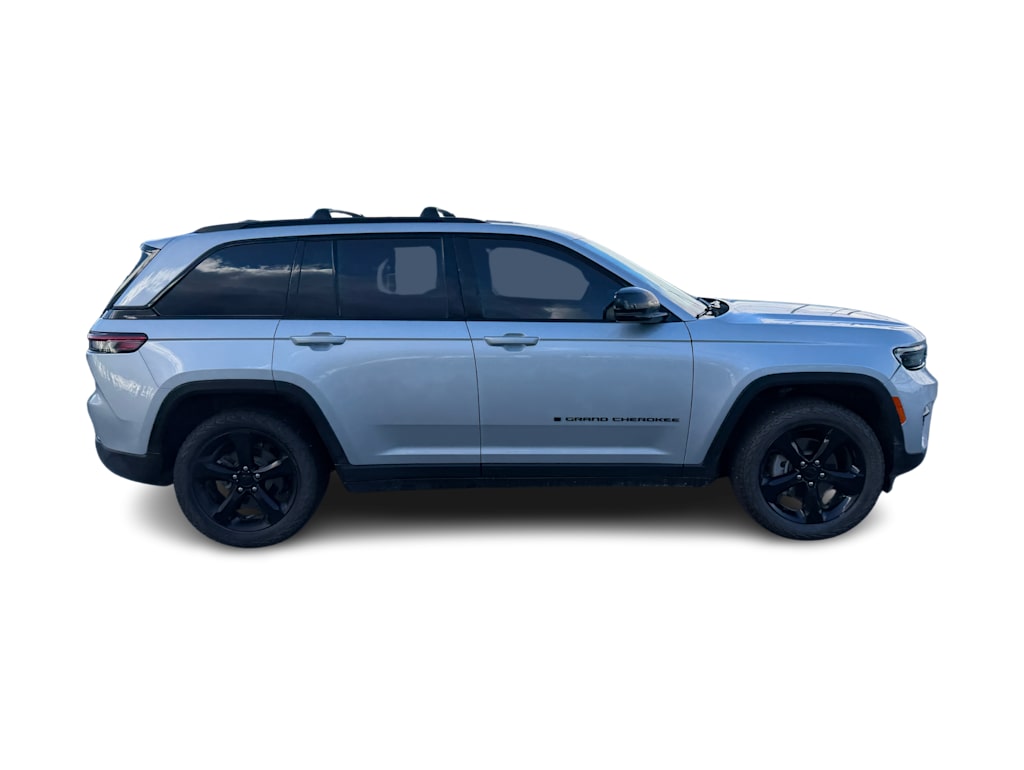 Thumbnail: 2024 Jeep Grand Cherokee - 18