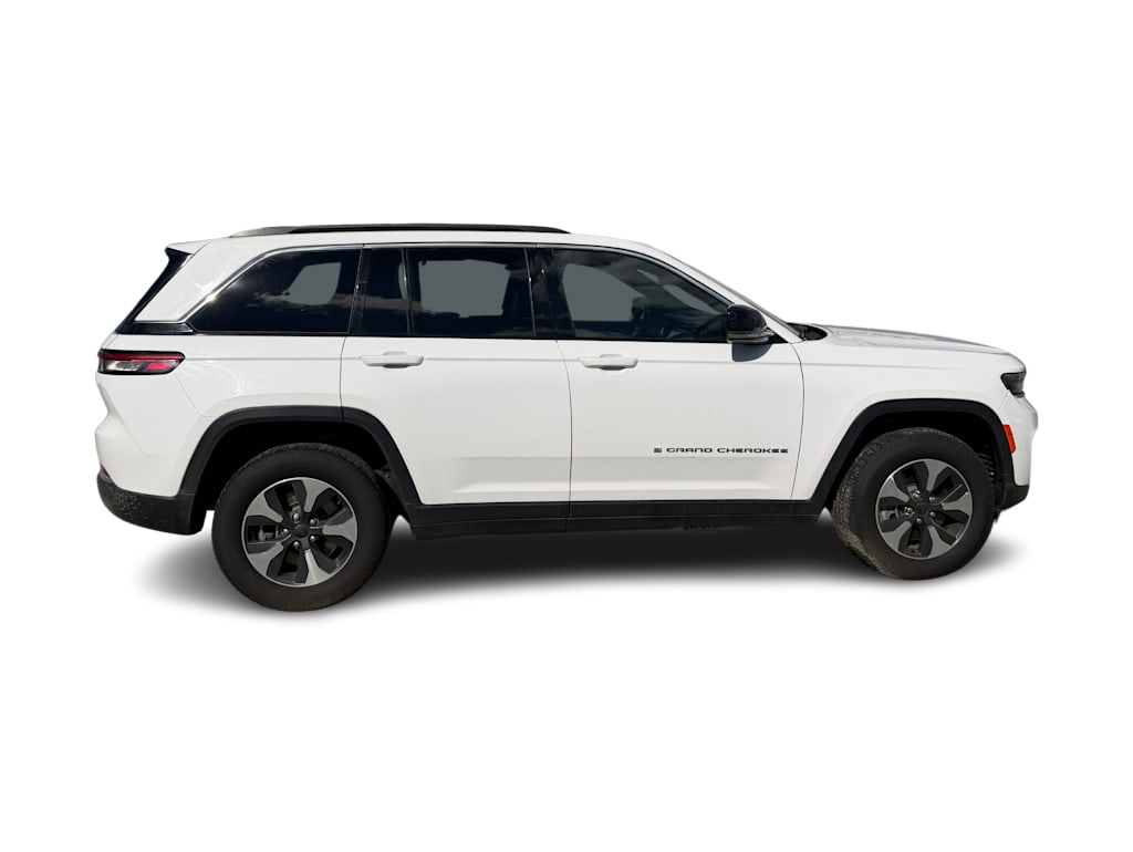 Thumbnail: 2024 Jeep Grand Cherokee - 10