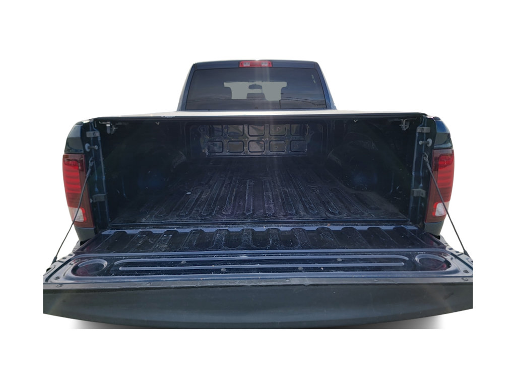 Thumbnail: 2022 RAM 1500 Classic - 16