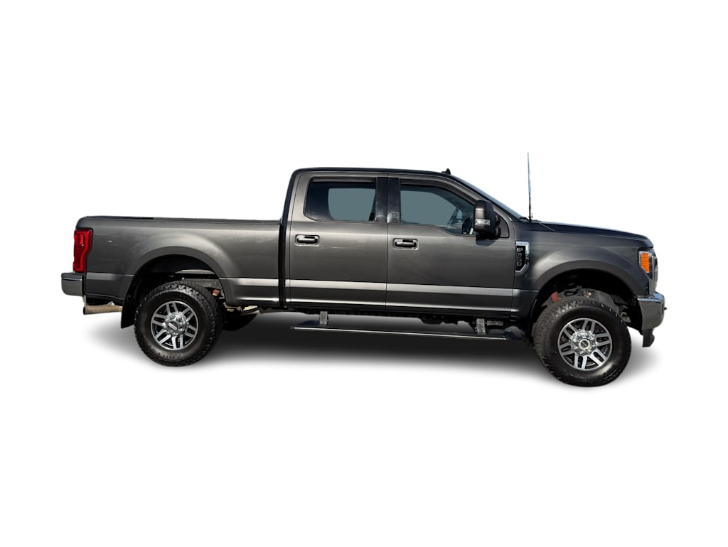 Thumbnail: 2019 Ford F-350 - 19