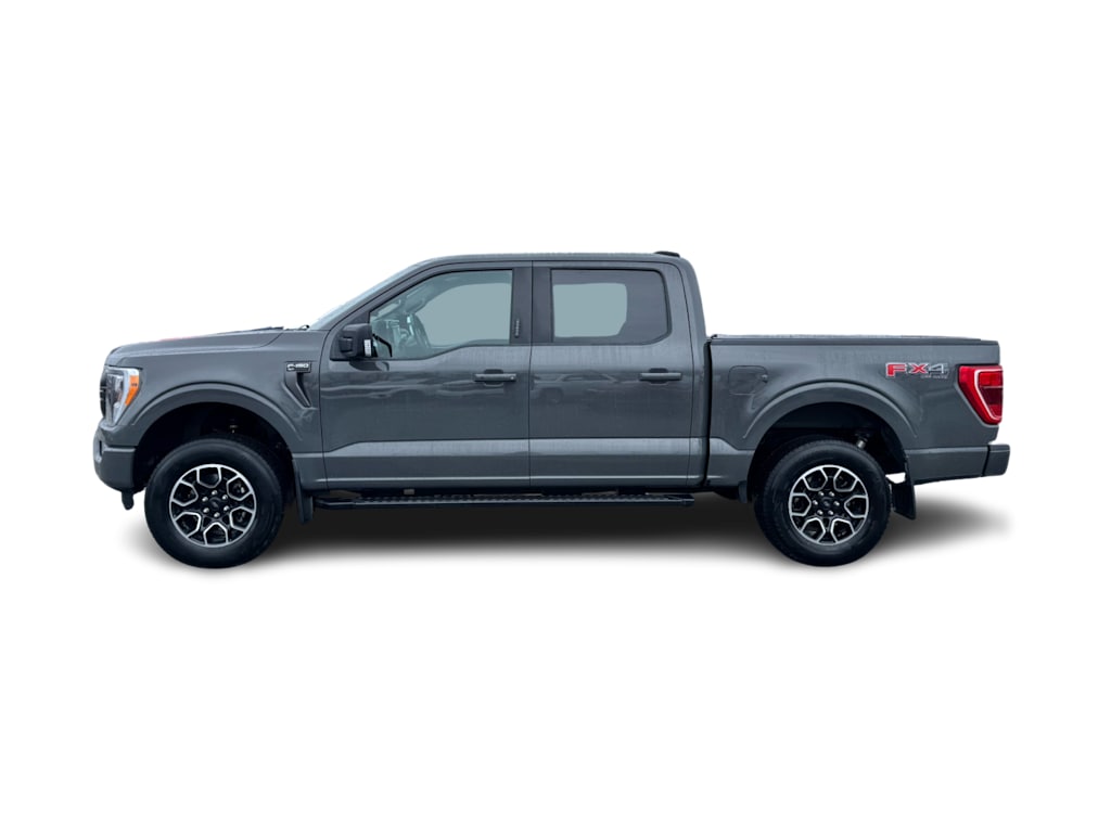 2021 Ford F-150 XLT 2