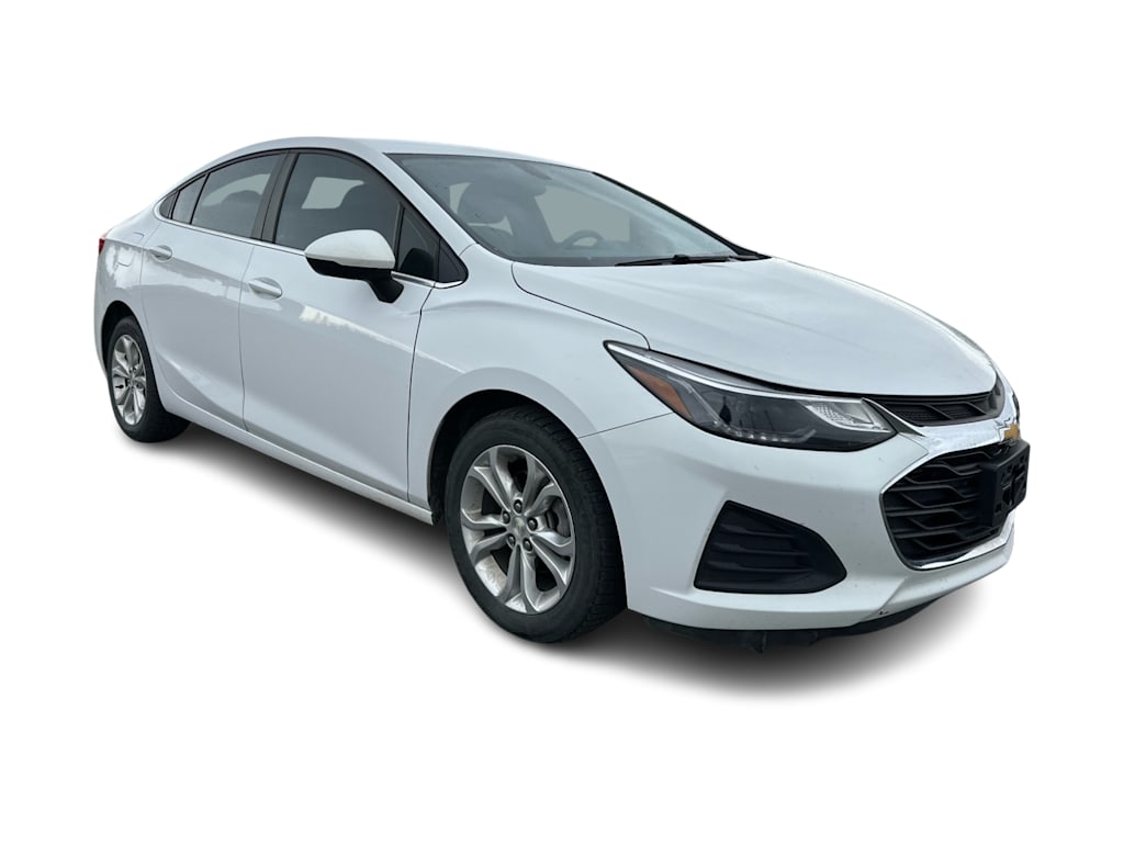 Thumbnail: 2019 Chevrolet Cruze - 10
