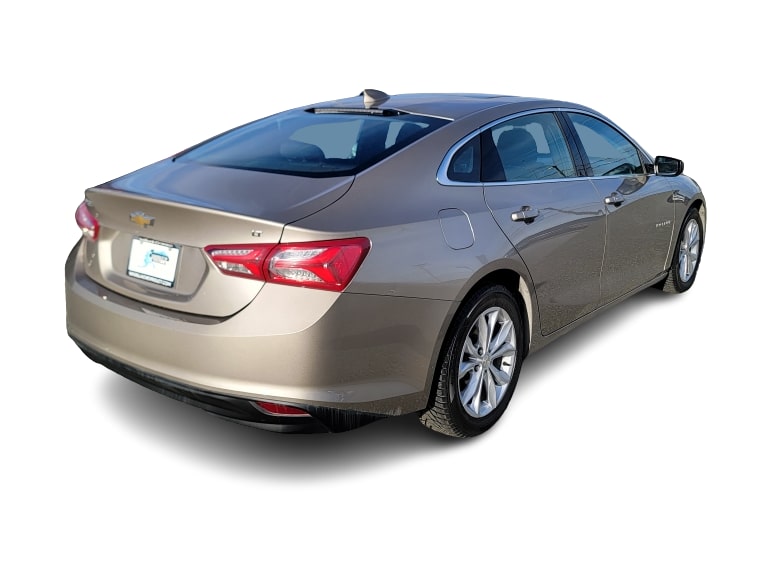 Thumbnail: 2022 Chevrolet Malibu - 20