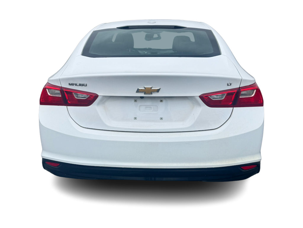 Thumbnail: 2016 Chevrolet Malibu - 4