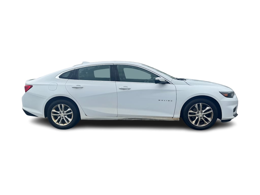 Thumbnail: 2016 Chevrolet Malibu - 8