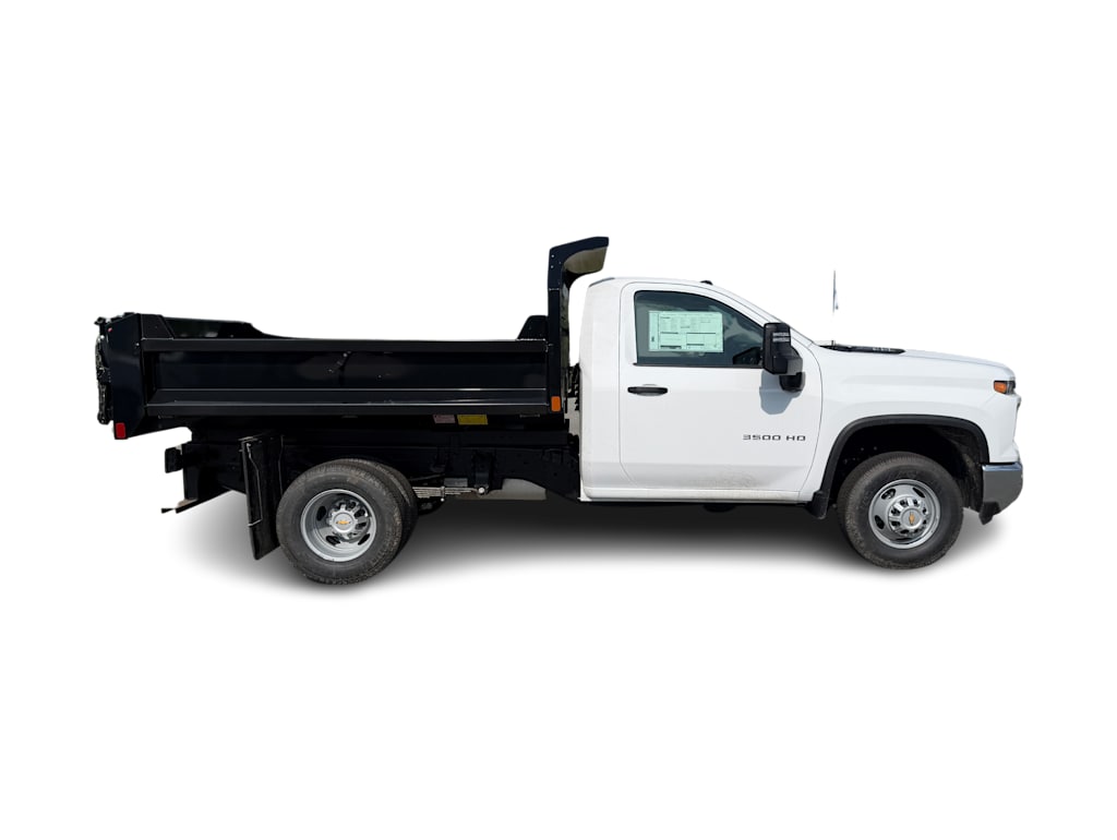 Thumbnail: 2026 Chevrolet Silverado 3500 - 17