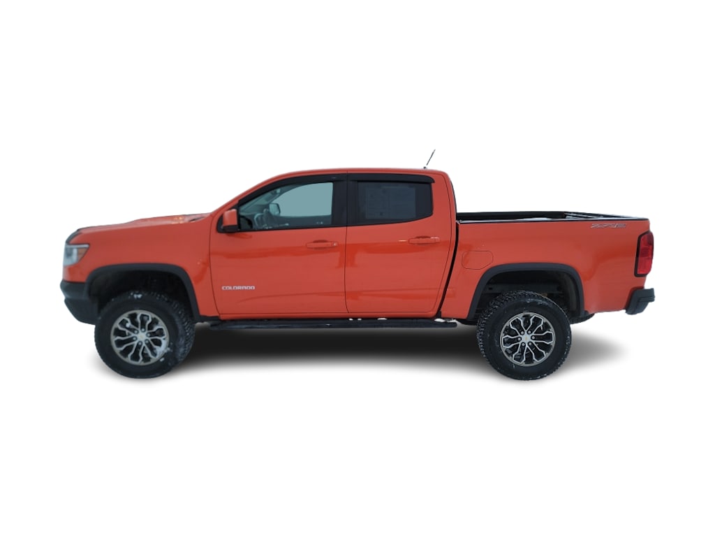 Thumbnail: 2019 Chevrolet Colorado - 3