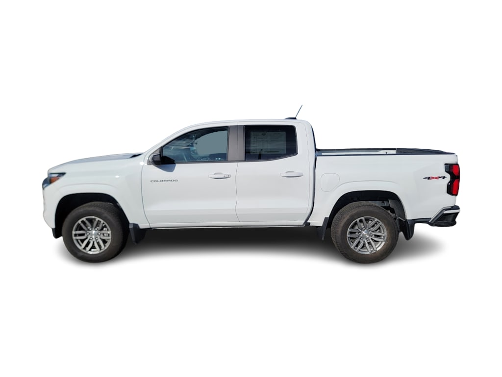 Thumbnail: 2024 Chevrolet Colorado - 3